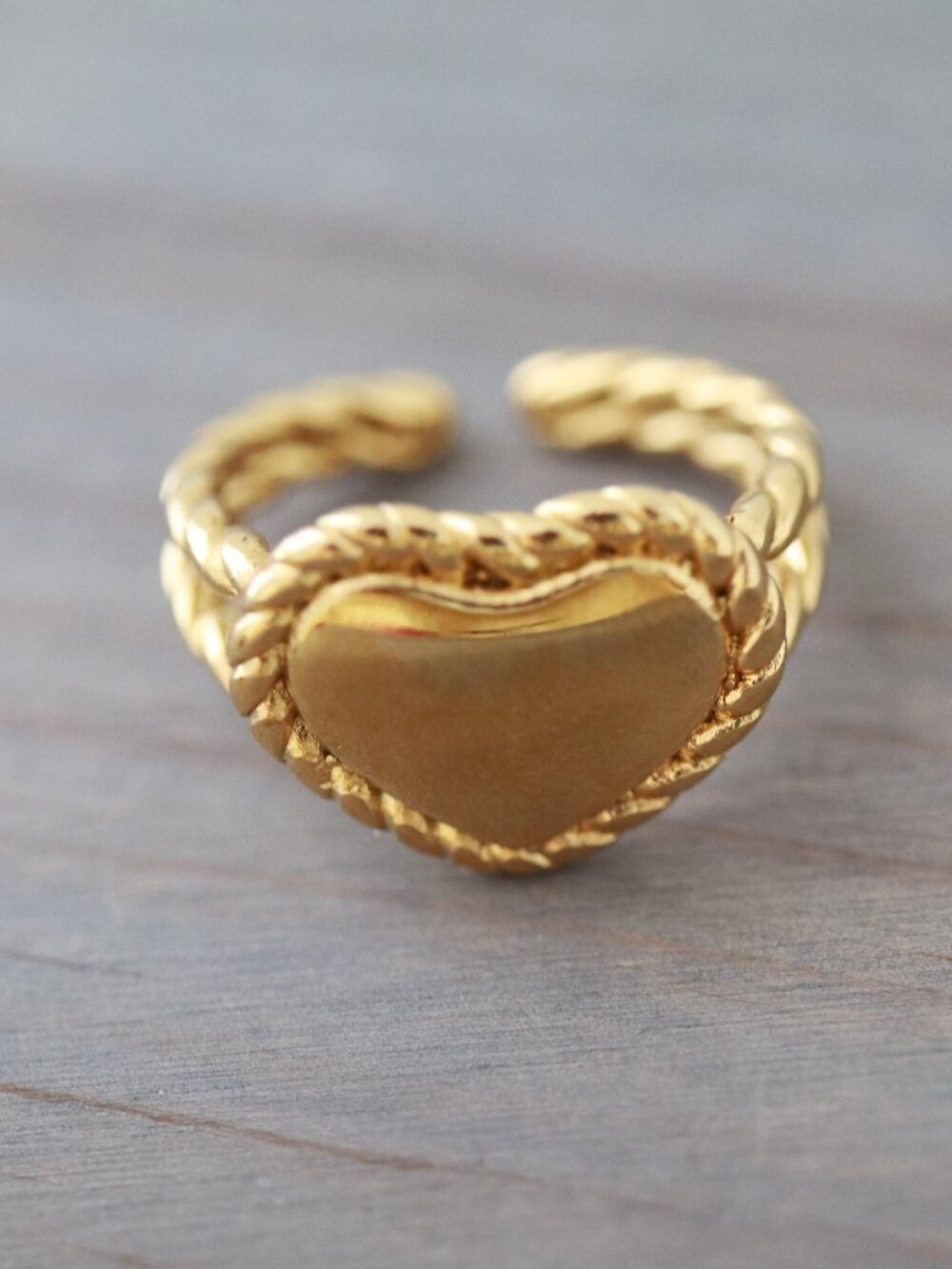 Heart Shape Cuff Ring 18k Gold Plated Stainless Steel